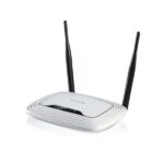 TP-LINK ROUTER 300MBPS WITH 2 ANTENNAS TL-WR842ND